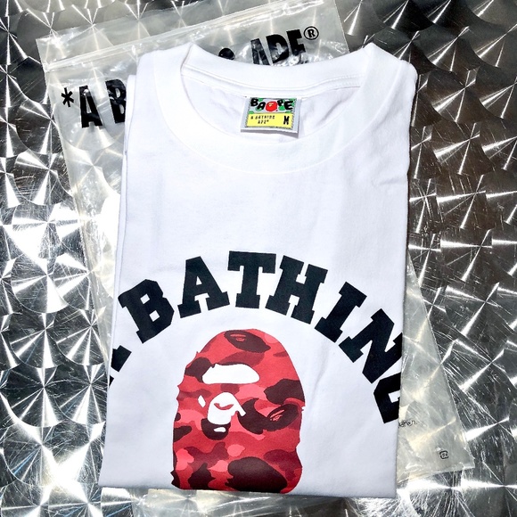 BAPE Tee - NEW A BATHING APE White & Red Camo College T-Shirt Unisex - Picture 11 of 12